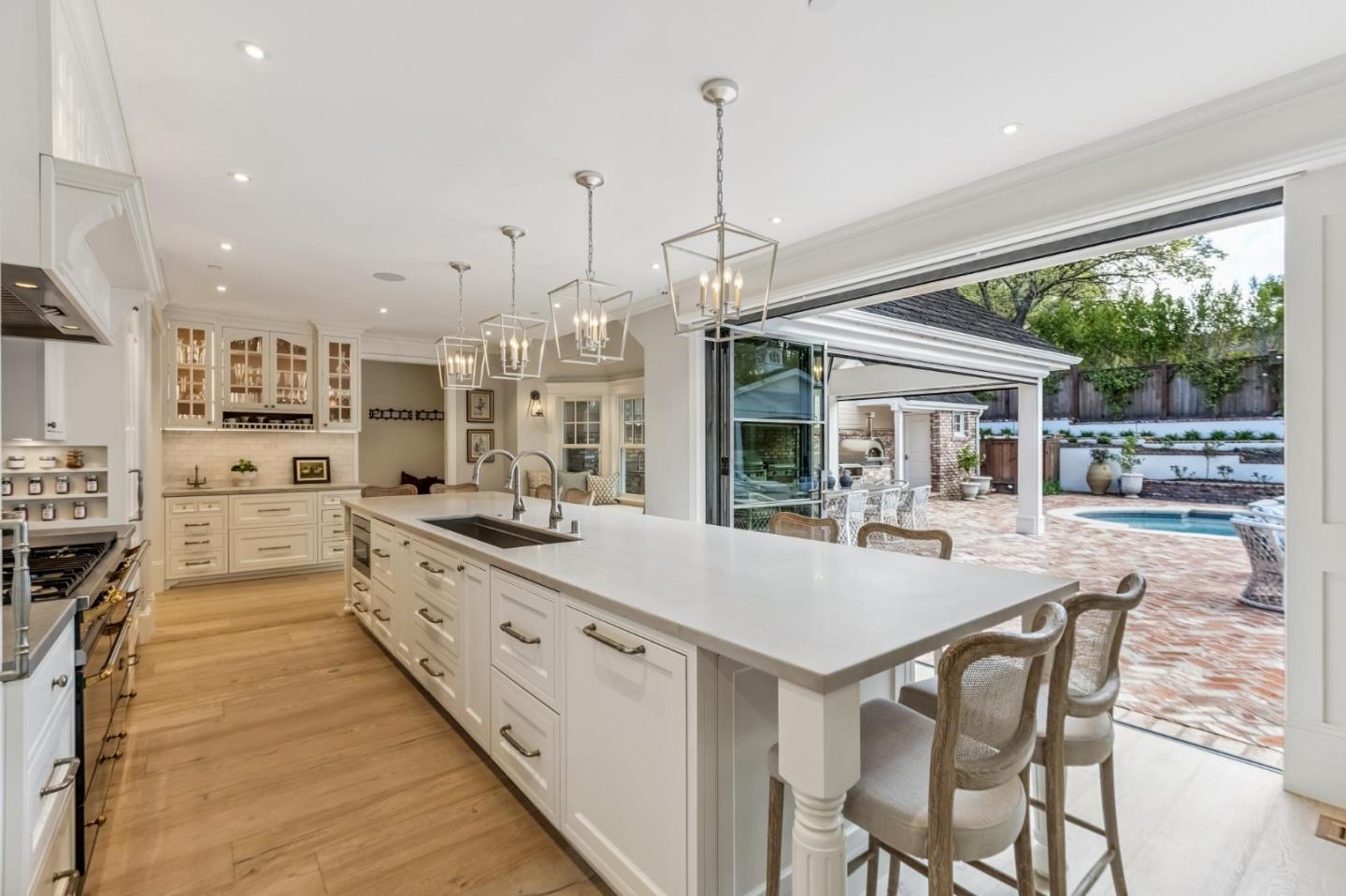 Detail Gallery Image 33 of 161 For 17930 Vineland Ave, Monte Sereno,  CA 95030 - 5 Beds | 5/2 Baths