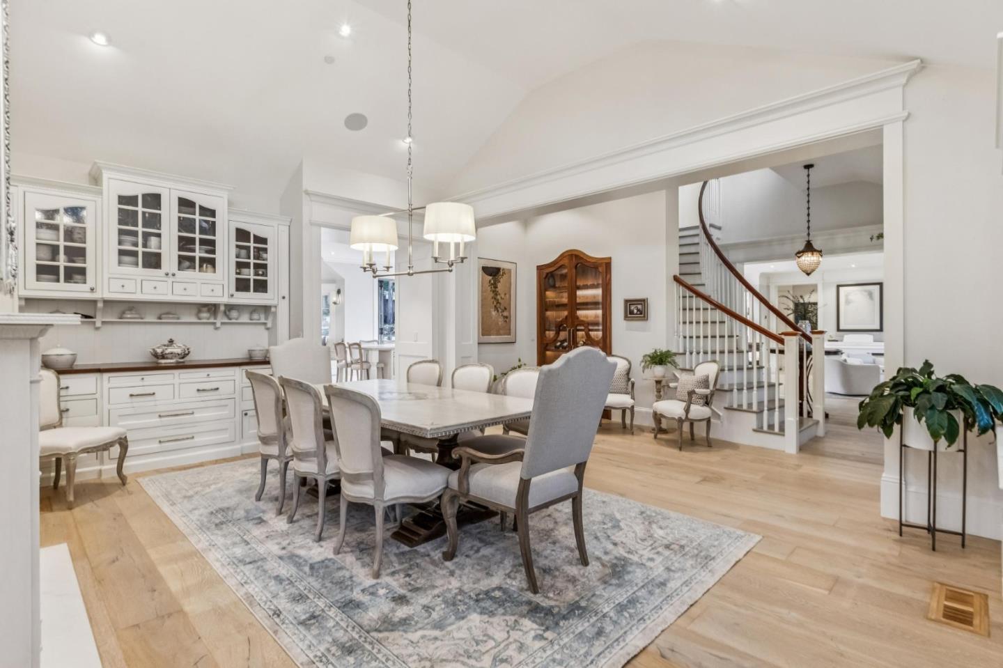 Detail Gallery Image 45 of 161 For 17930 Vineland Ave, Monte Sereno,  CA 95030 - 5 Beds | 5/2 Baths