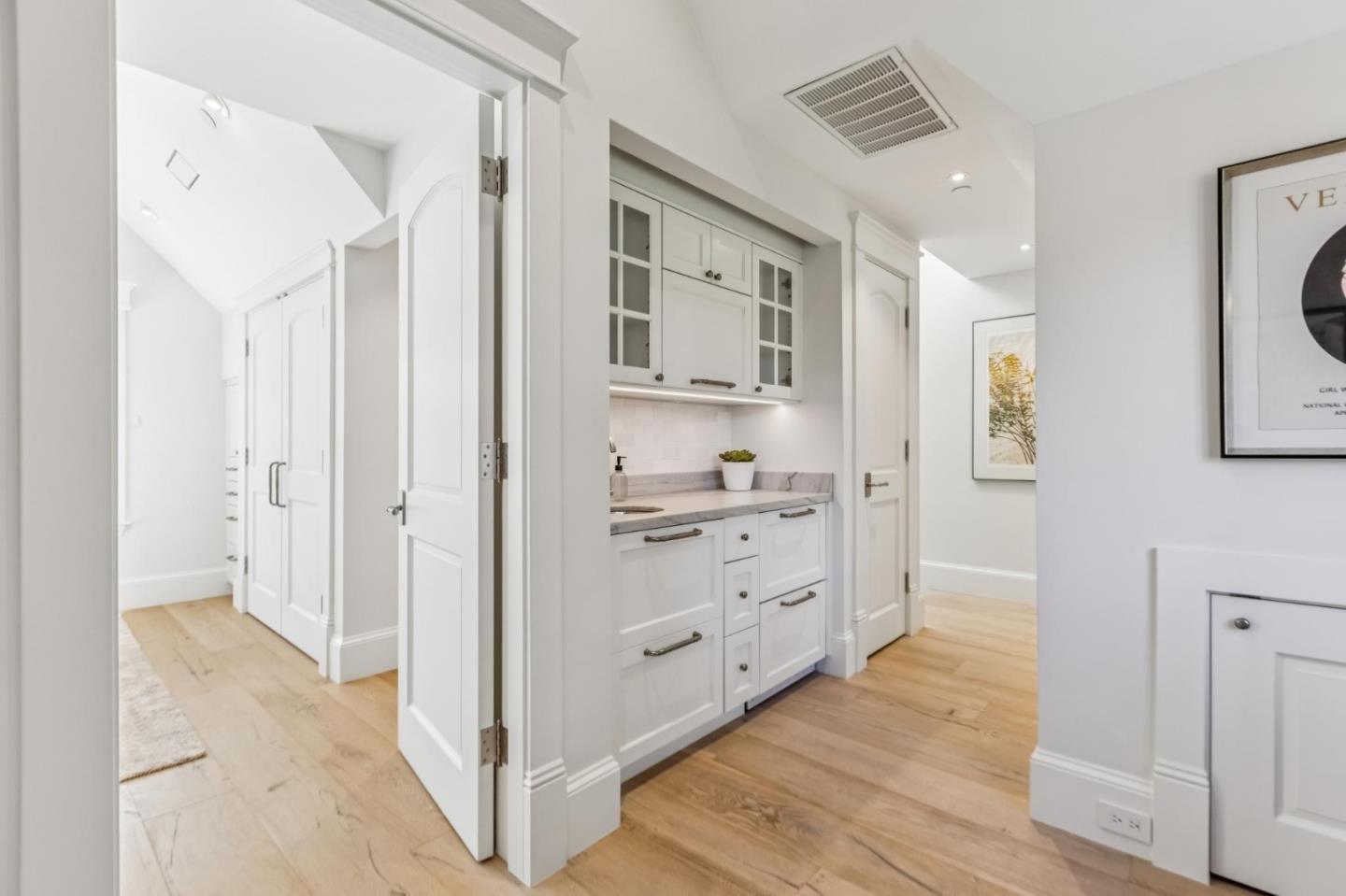 Detail Gallery Image 51 of 161 For 17930 Vineland Ave, Monte Sereno,  CA 95030 - 5 Beds | 5/2 Baths