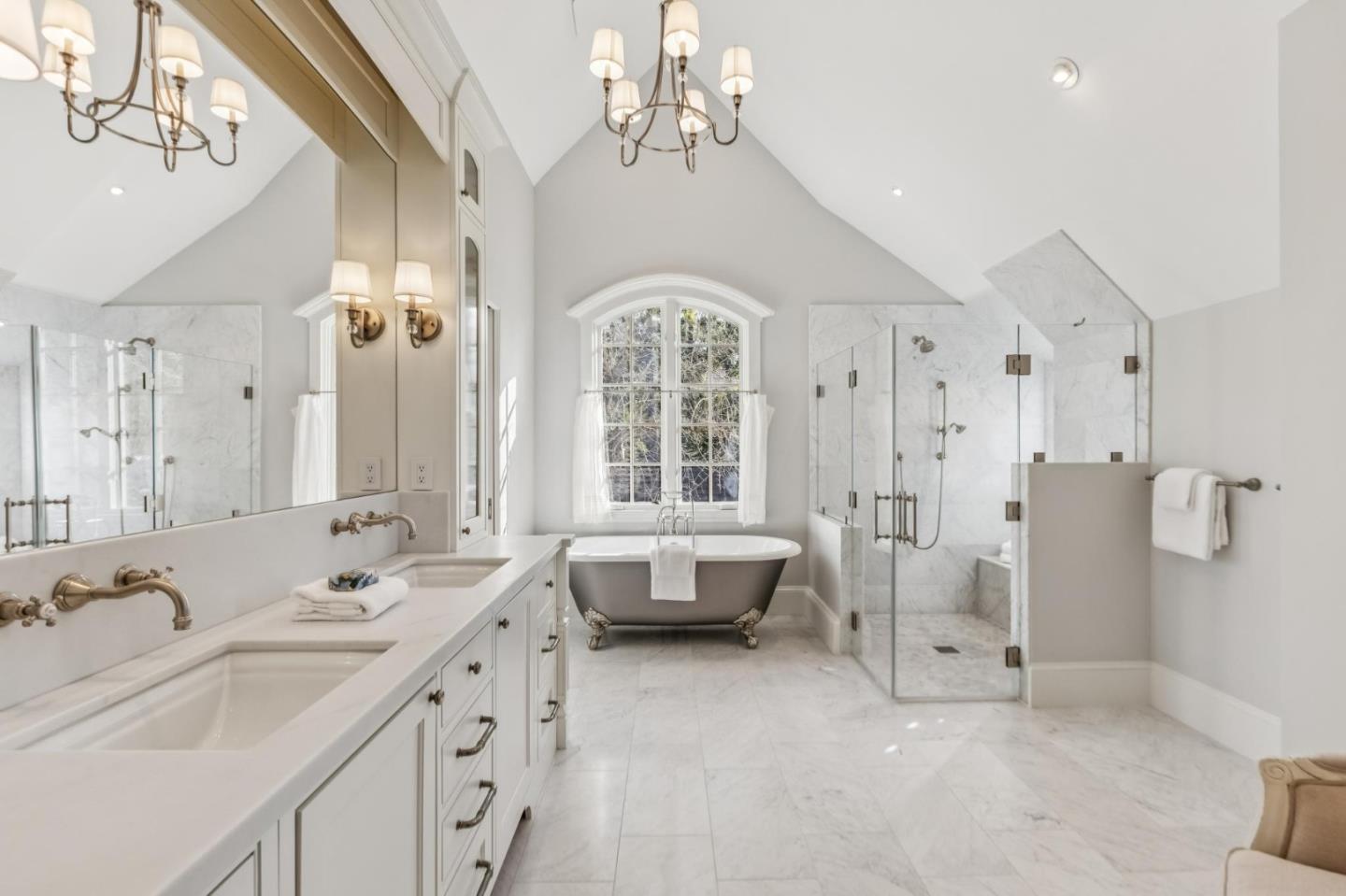 Detail Gallery Image 62 of 161 For 17930 Vineland Ave, Monte Sereno,  CA 95030 - 5 Beds | 5/2 Baths