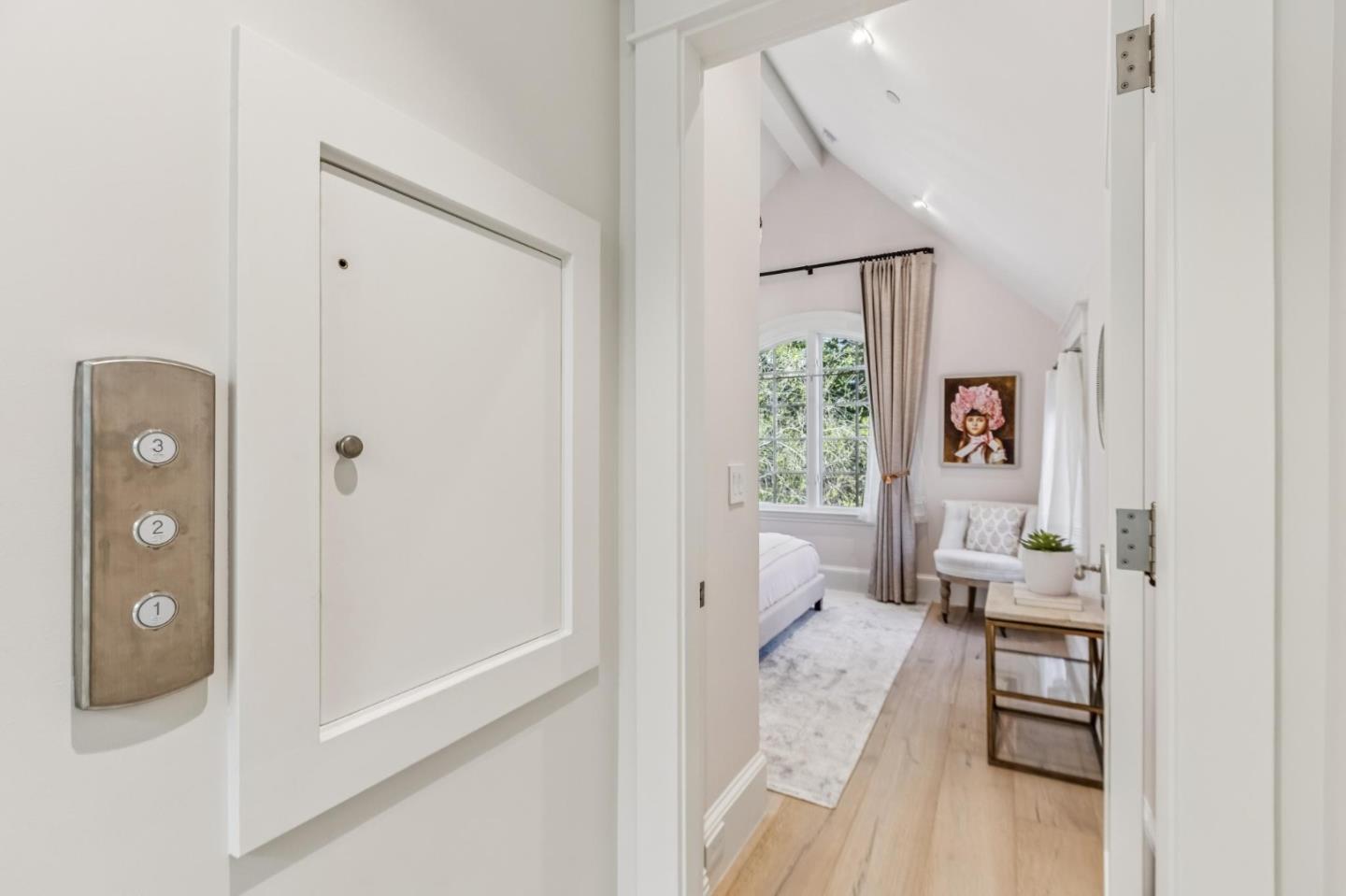 Detail Gallery Image 66 of 161 For 17930 Vineland Ave, Monte Sereno,  CA 95030 - 5 Beds | 5/2 Baths