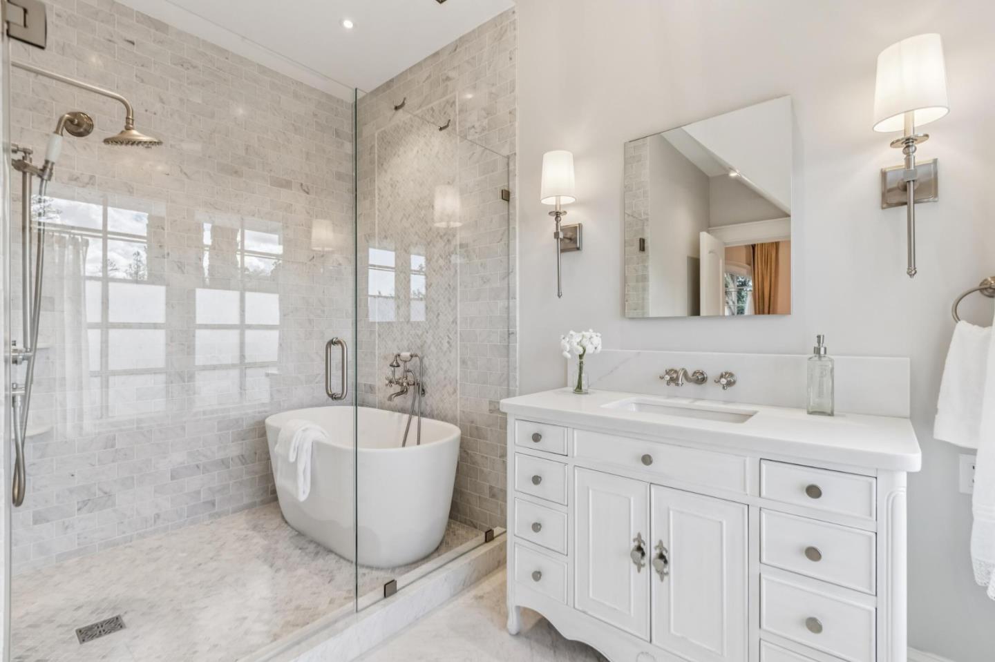 Detail Gallery Image 70 of 161 For 17930 Vineland Ave, Monte Sereno,  CA 95030 - 5 Beds | 5/2 Baths