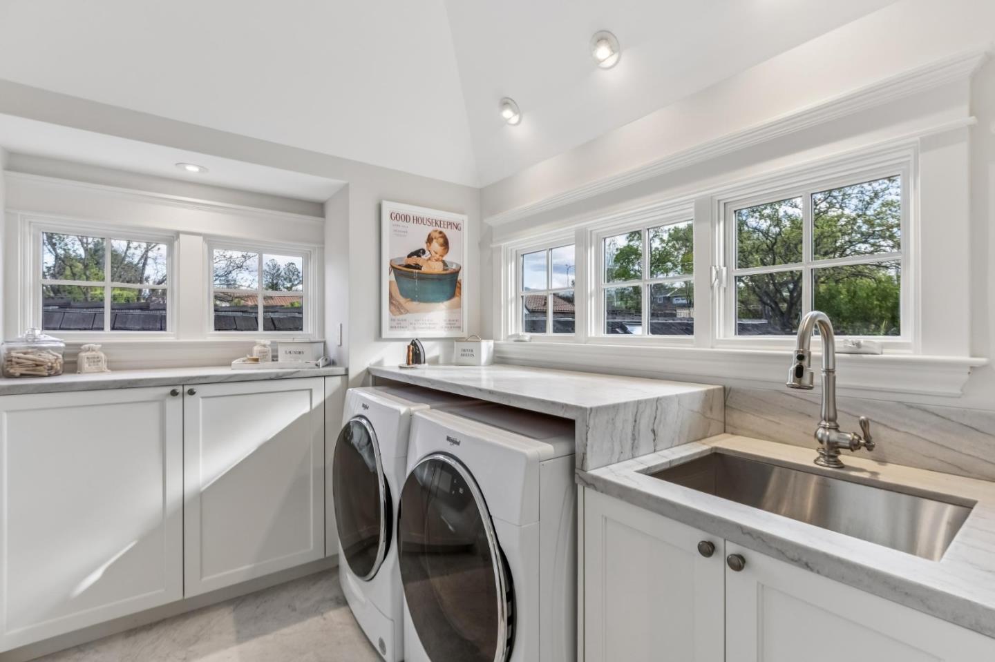 Detail Gallery Image 73 of 161 For 17930 Vineland Ave, Monte Sereno,  CA 95030 - 5 Beds | 5/2 Baths