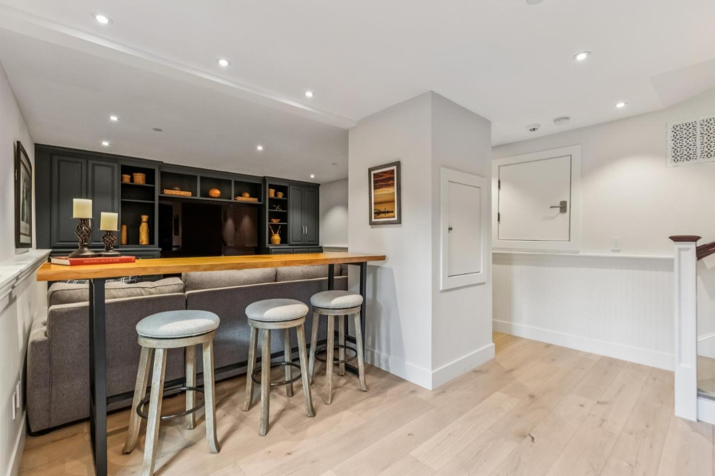 Detail Gallery Image 77 of 161 For 17930 Vineland Ave, Monte Sereno,  CA 95030 - 5 Beds | 5/2 Baths