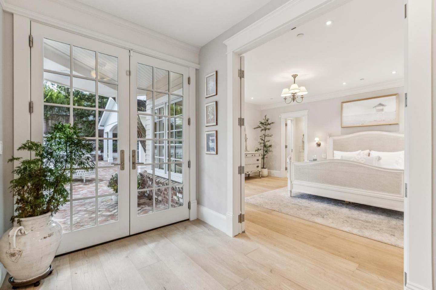 Detail Gallery Image 81 of 161 For 17930 Vineland Ave, Monte Sereno,  CA 95030 - 5 Beds | 5/2 Baths