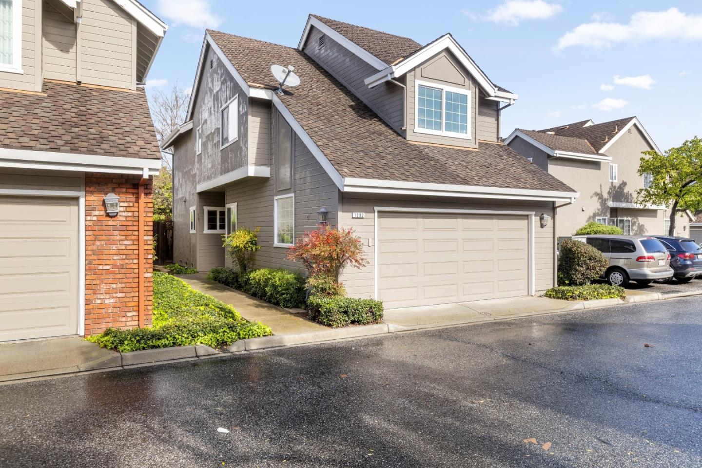 Front Image Thumbnail for ML82035732