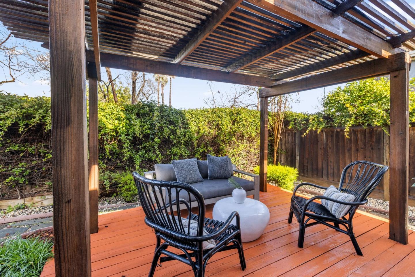 Detail Gallery Image 32 of 37 For 1292 Foxwood Way, San Jose,  CA 95118 - 3 Beds | 2/1 Baths