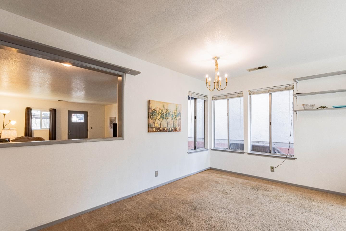 Detail Gallery Image 11 of 29 For 11 Fresa Pl, Salinas,  CA 93905 - 3 Beds | 2 Baths