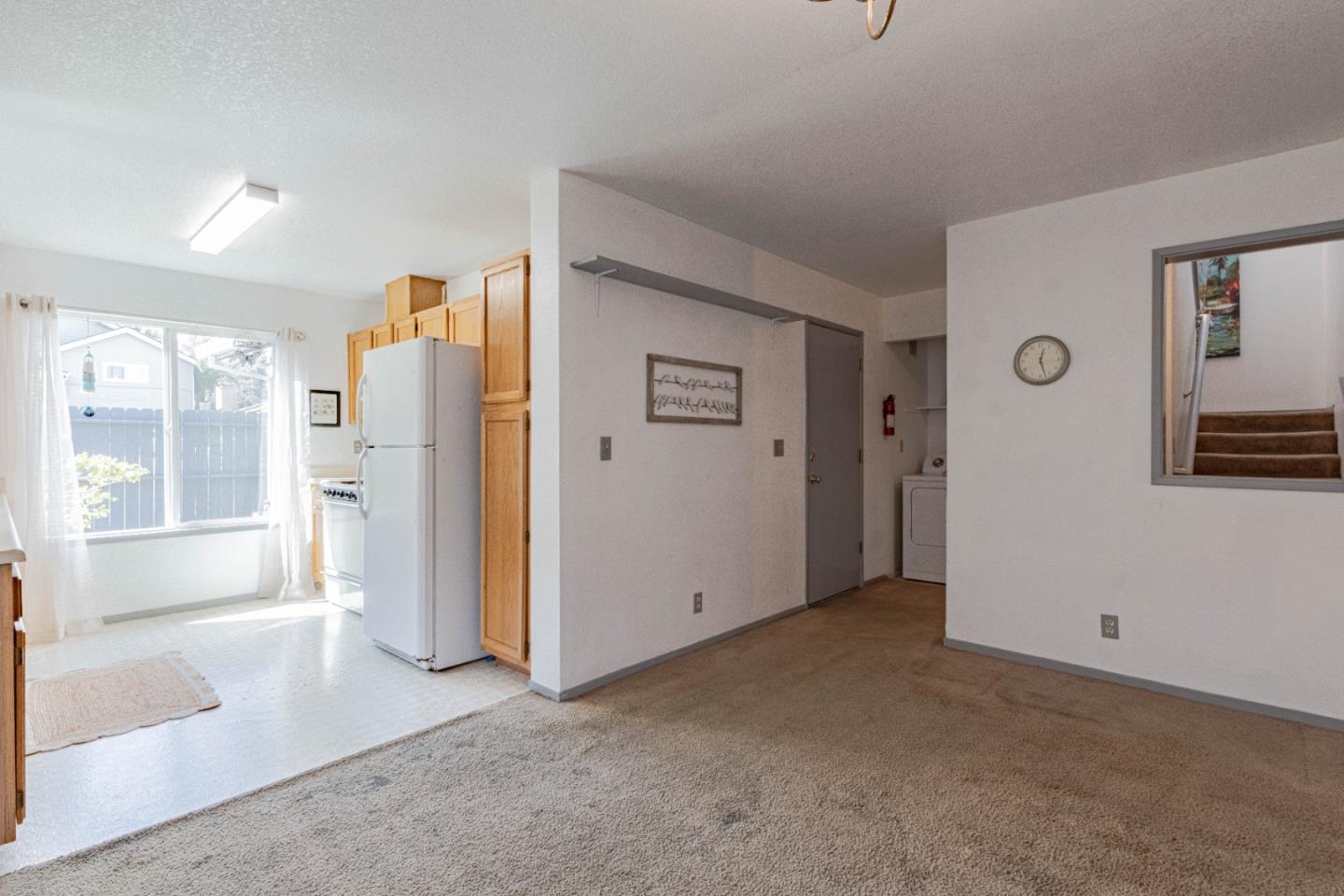 Detail Gallery Image 12 of 29 For 11 Fresa Pl, Salinas,  CA 93905 - 3 Beds | 2 Baths