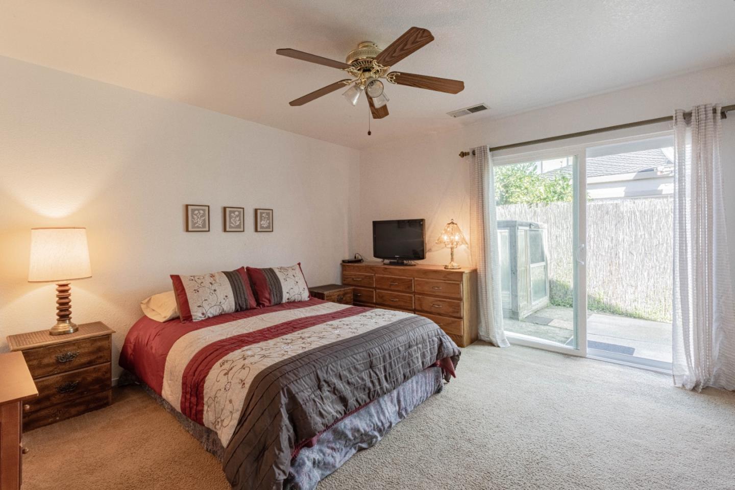 Detail Gallery Image 17 of 29 For 11 Fresa Pl, Salinas,  CA 93905 - 3 Beds | 2 Baths