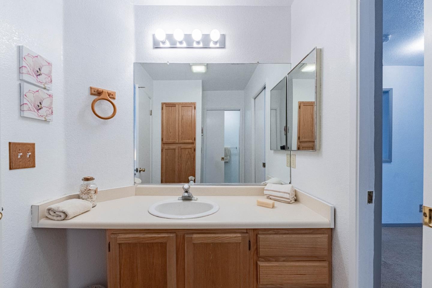 Detail Gallery Image 20 of 29 For 11 Fresa Pl, Salinas,  CA 93905 - 3 Beds | 2 Baths