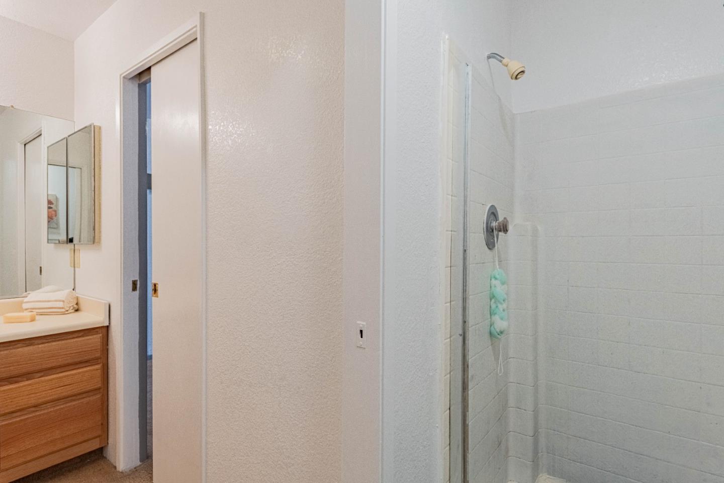 Detail Gallery Image 21 of 29 For 11 Fresa Pl, Salinas,  CA 93905 - 3 Beds | 2 Baths