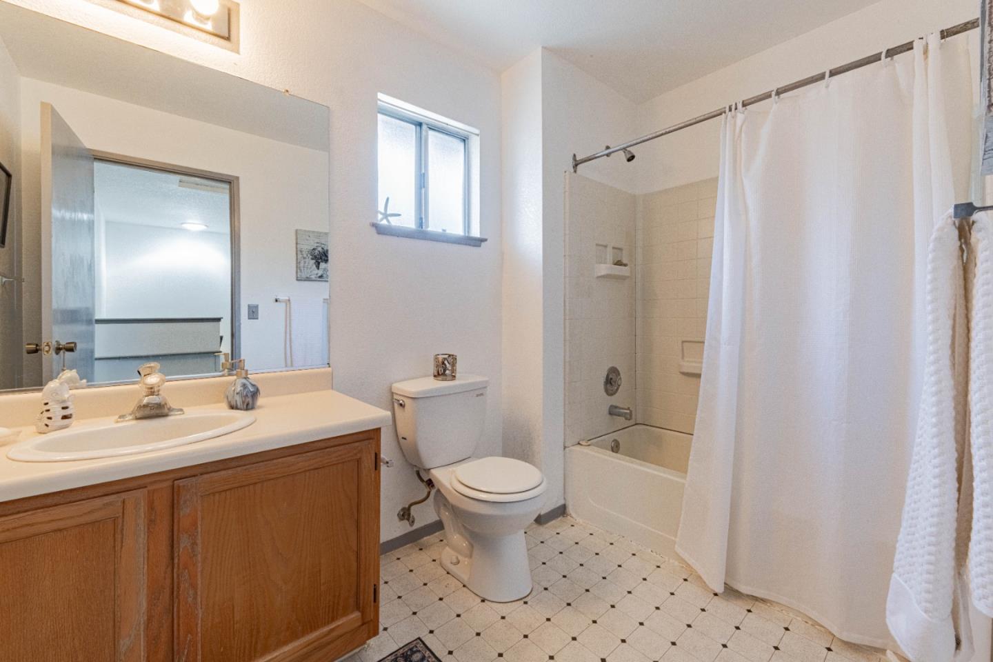 Detail Gallery Image 29 of 29 For 11 Fresa Pl, Salinas,  CA 93905 - 3 Beds | 2 Baths