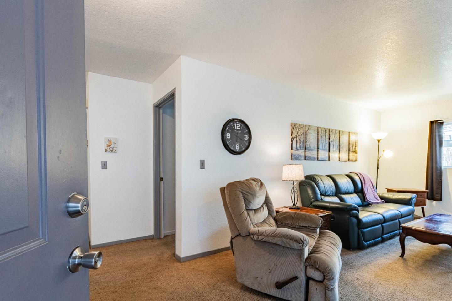 Detail Gallery Image 4 of 29 For 11 Fresa Pl, Salinas,  CA 93905 - 3 Beds | 2 Baths