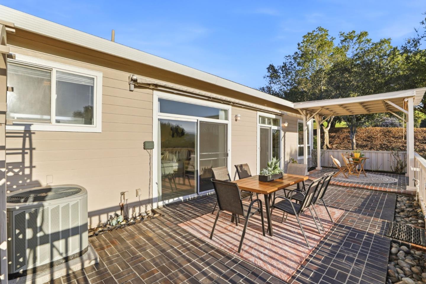 Detail Gallery Image 31 of 67 For 9050 Village View Loop, San Jose,  CA 95135 - 2 Beds | 2/1 Baths