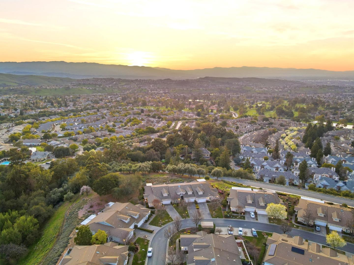 Detail Gallery Image 51 of 67 For 9050 Village View Loop, San Jose,  CA 95135 - 2 Beds | 2/1 Baths