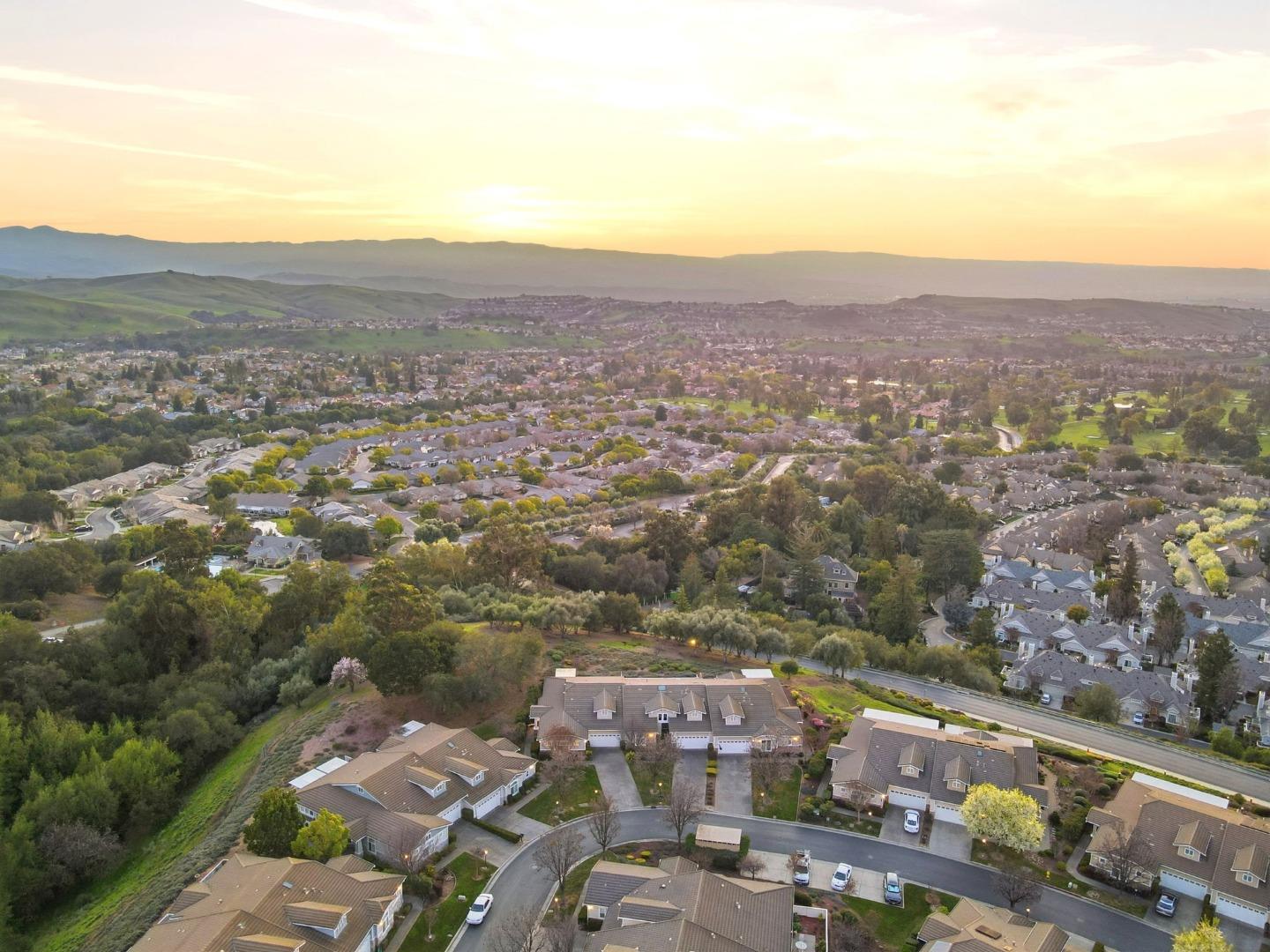 Detail Gallery Image 54 of 67 For 9050 Village View Loop, San Jose,  CA 95135 - 2 Beds | 2/1 Baths