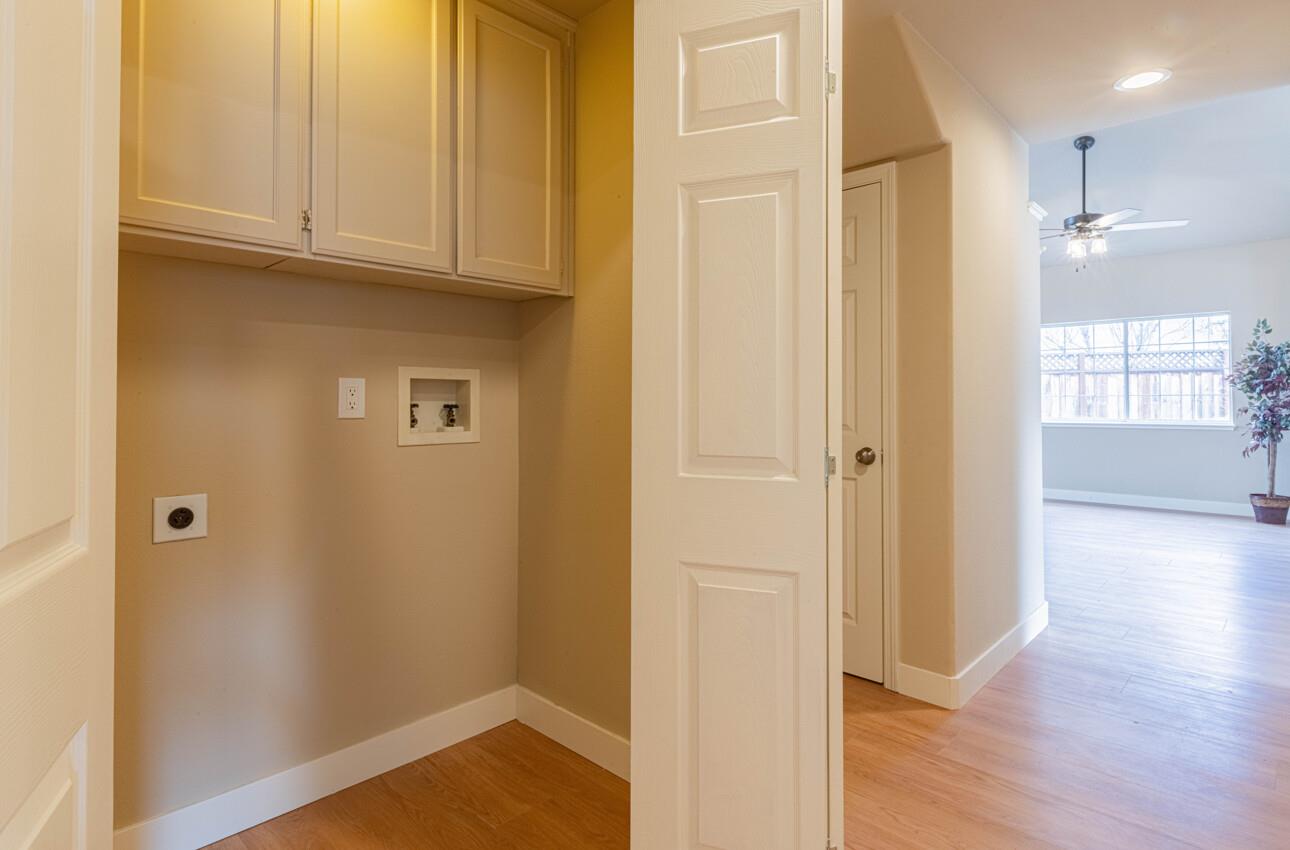 Detail Gallery Image 19 of 43 For 10 Rex Cir, Salinas,  CA 93906 - 5 Beds | 3 Baths