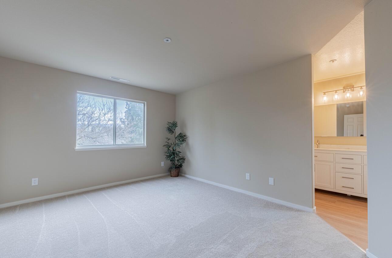 Detail Gallery Image 23 of 43 For 10 Rex Cir, Salinas,  CA 93906 - 5 Beds | 3 Baths