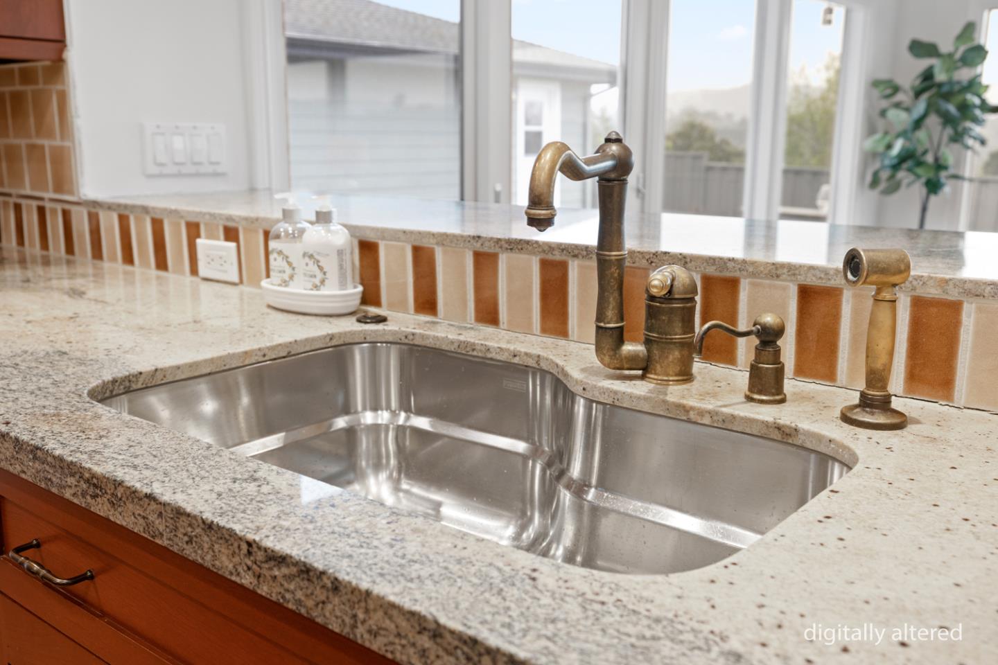 Detail Gallery Image 13 of 47 For 1360 Parrott Dr, San Mateo,  CA 94402 - 5 Beds | 3 Baths