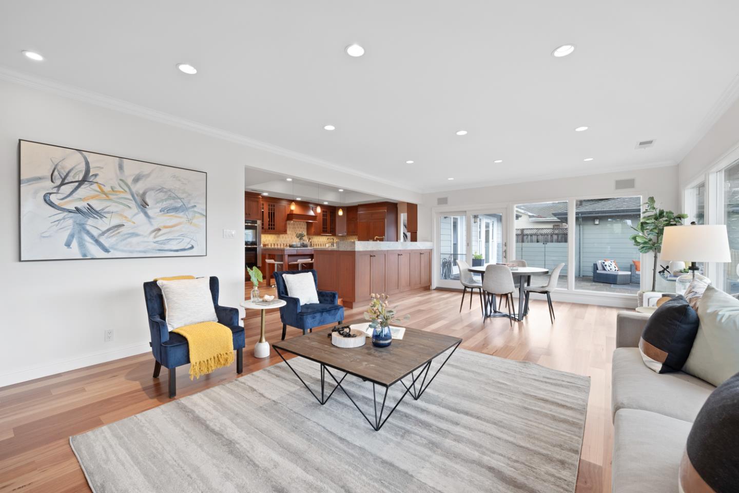 Detail Gallery Image 17 of 47 For 1360 Parrott Dr, San Mateo,  CA 94402 - 5 Beds | 3 Baths