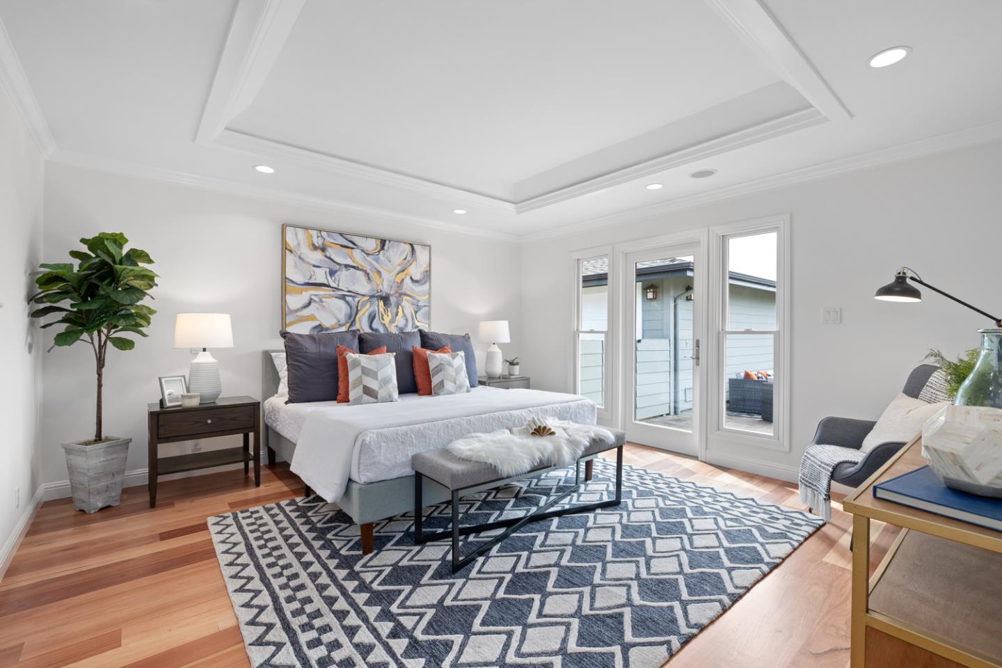 Detail Gallery Image 20 of 47 For 1360 Parrott Dr, San Mateo,  CA 94402 - 5 Beds | 3 Baths