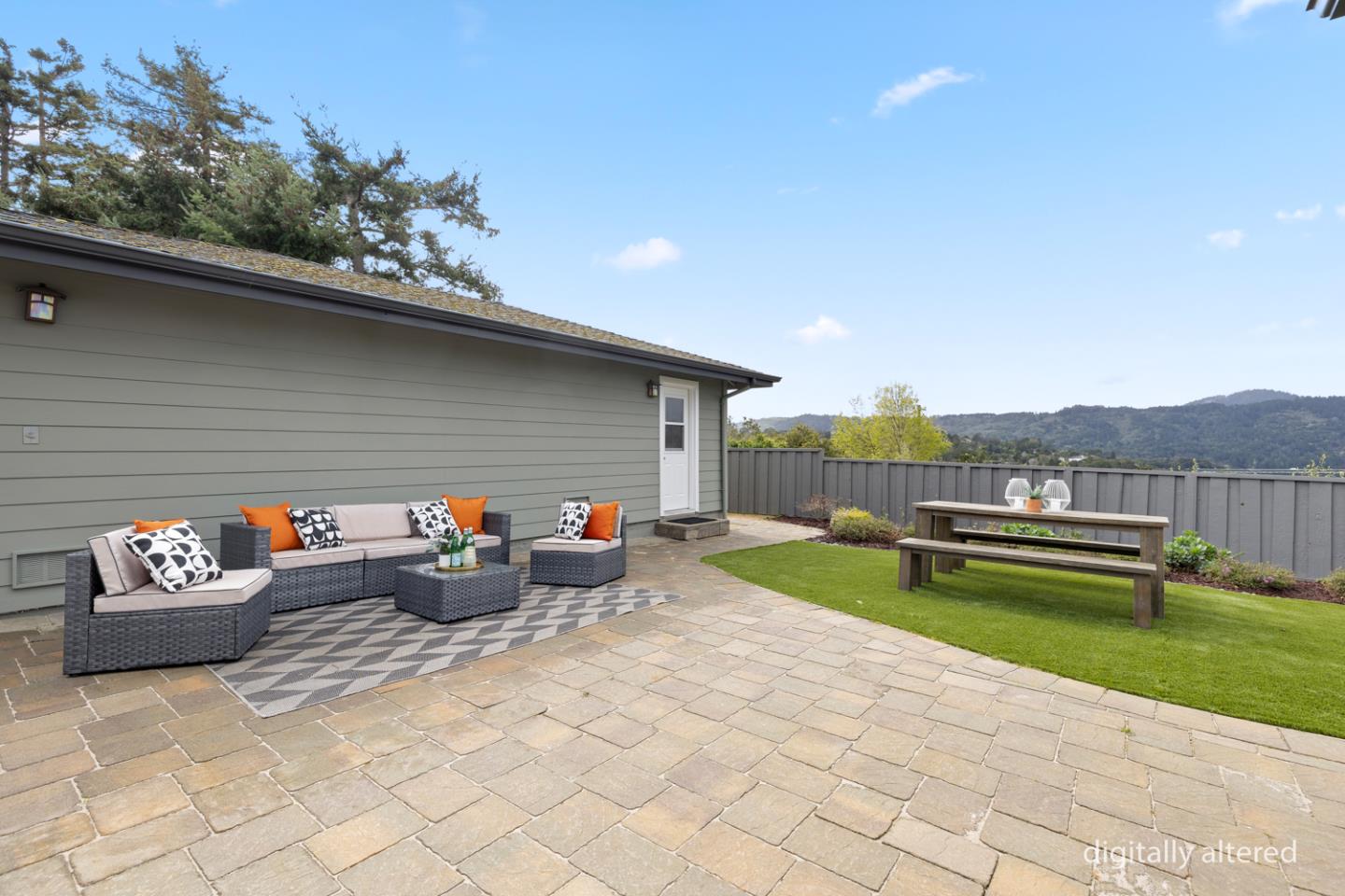 Detail Gallery Image 43 of 47 For 1360 Parrott Dr, San Mateo,  CA 94402 - 5 Beds | 3 Baths