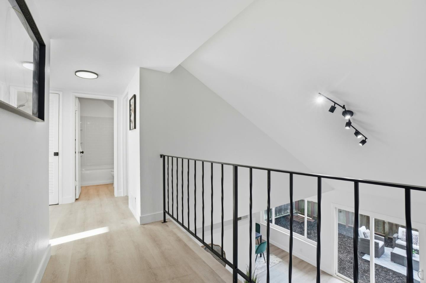 Detail Gallery Image 18 of 28 For 3774 Carter Dr, South San Francisco,  CA 94080 - 3 Beds | 2 Baths