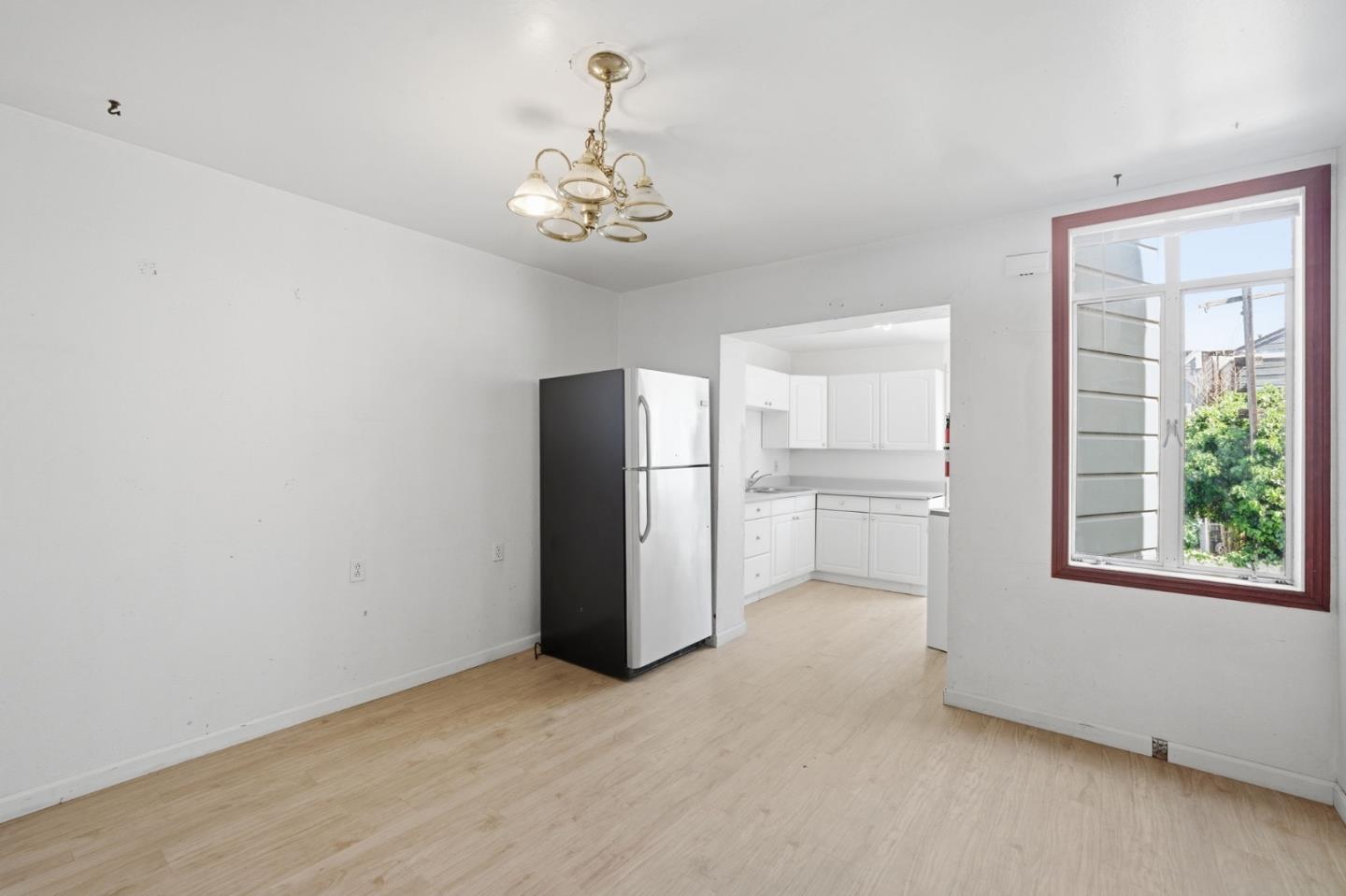 Detail Gallery Image 20 of 65 For 2325-2327 Bryant St, San Francisco,  CA 94110 - – Beds | – Baths