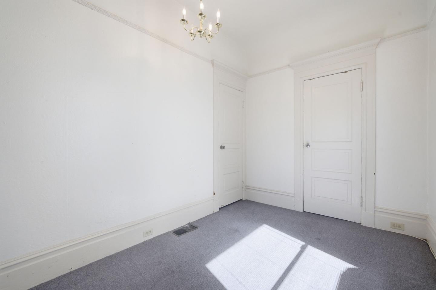 Detail Gallery Image 33 of 65 For 2325-2327 Bryant St, San Francisco,  CA 94110 - – Beds | – Baths