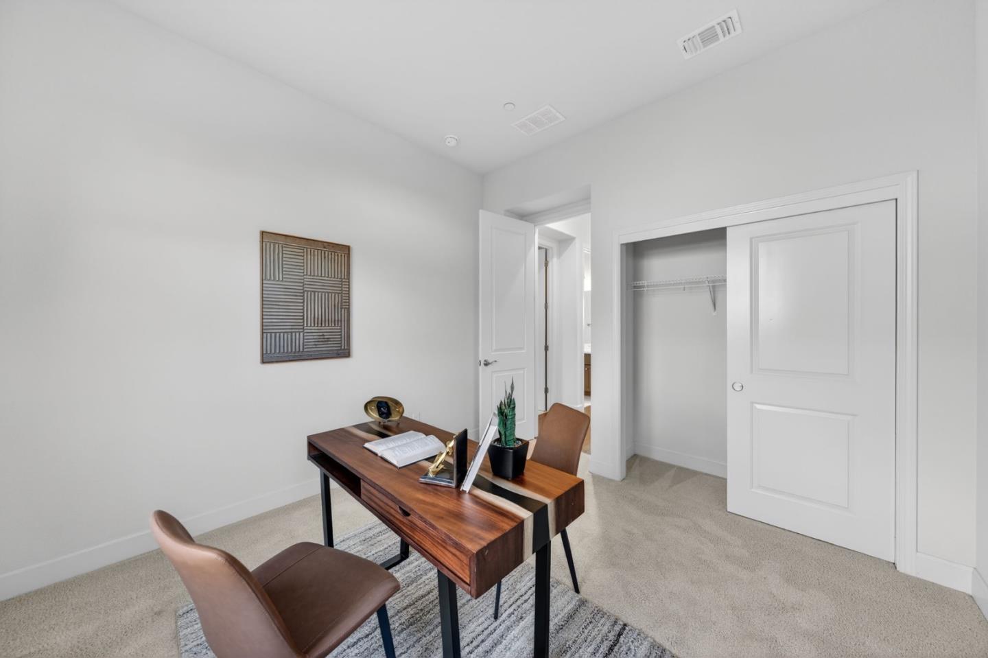 Detail Gallery Image 25 of 70 For 1414 Cottlestone Ct, San Jose,  CA 95121 - 5 Beds | 3/1 Baths