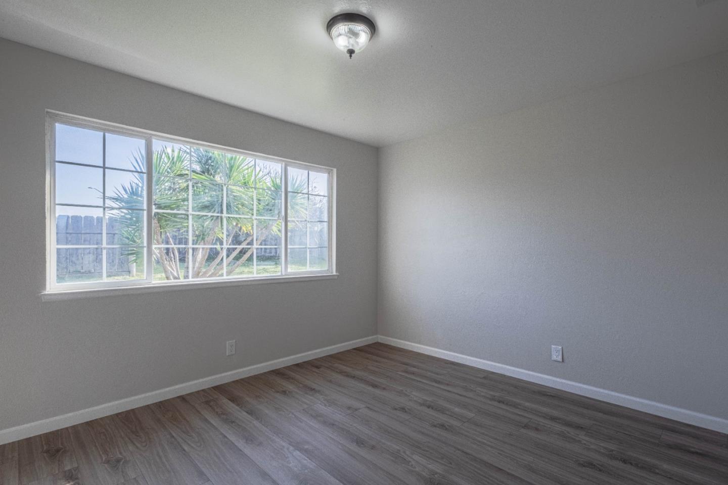 Detail Gallery Image 17 of 29 For 18594 Northridge Dr, Salinas,  CA 93906 - 3 Beds | 2 Baths