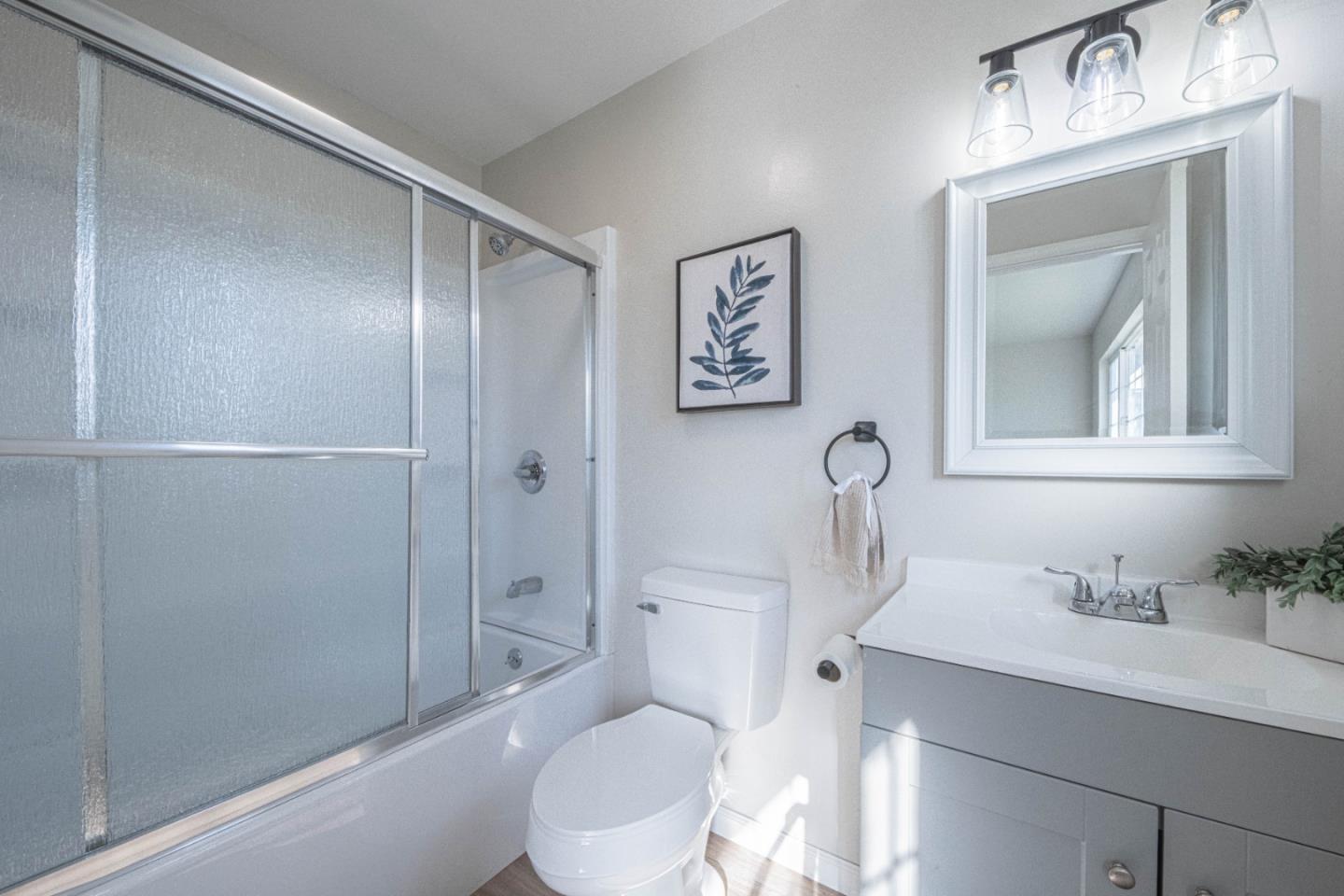 Detail Gallery Image 18 of 29 For 18594 Northridge Dr, Salinas,  CA 93906 - 3 Beds | 2 Baths