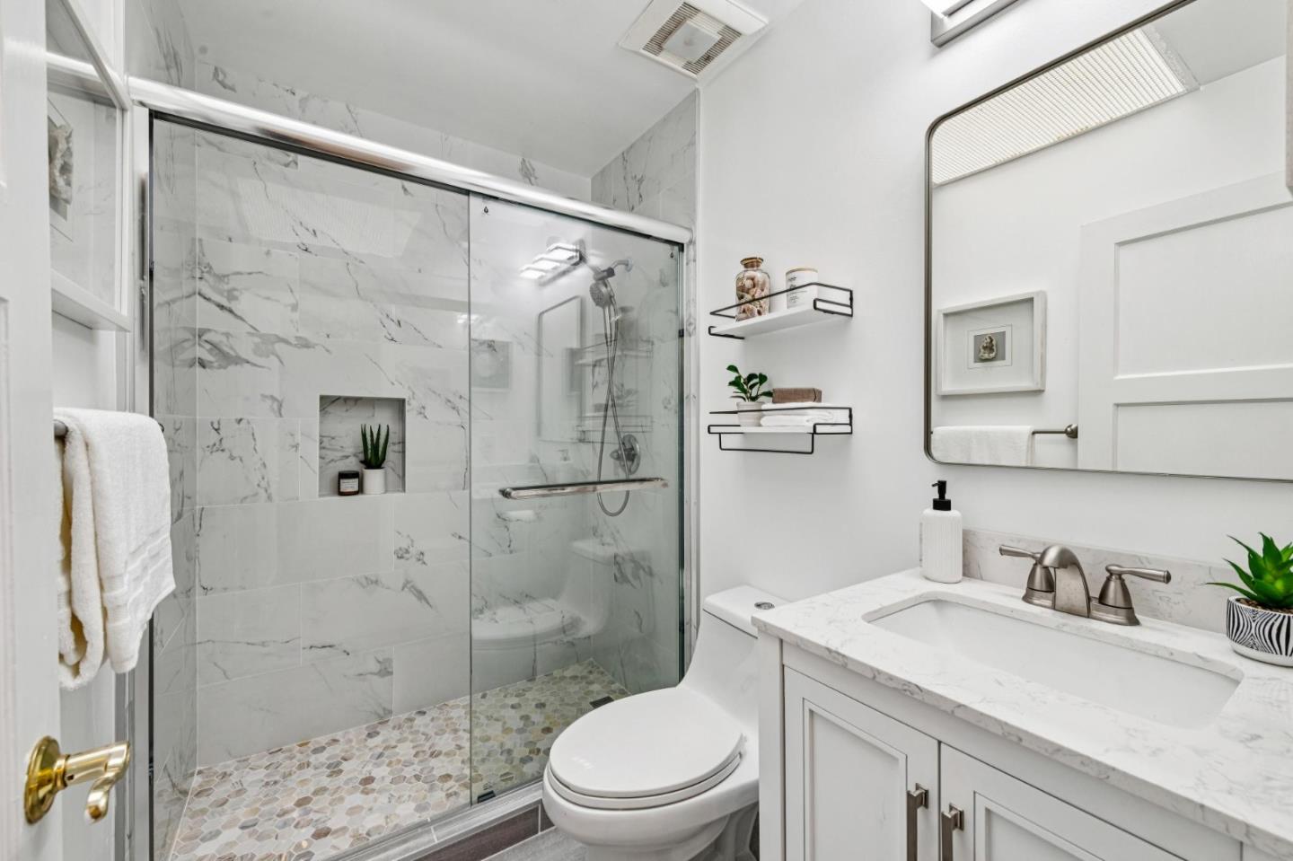 Detail Gallery Image 30 of 46 For 107 Wyandotte Ave, Daly City,  CA 94014 - 3 Beds | 2 Baths