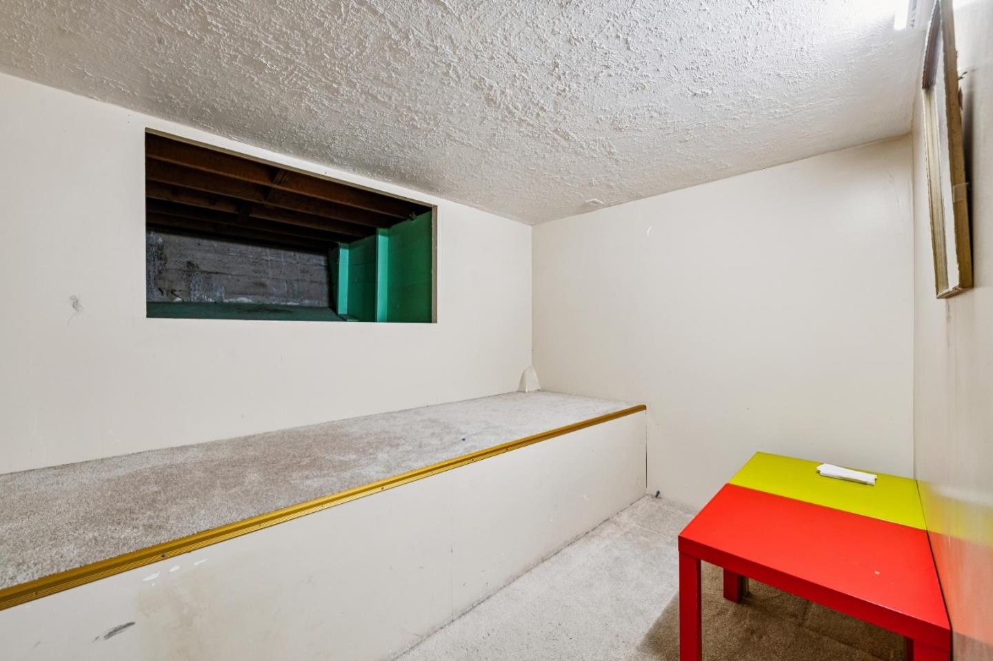 Detail Gallery Image 40 of 46 For 107 Wyandotte Ave, Daly City,  CA 94014 - 3 Beds | 2 Baths