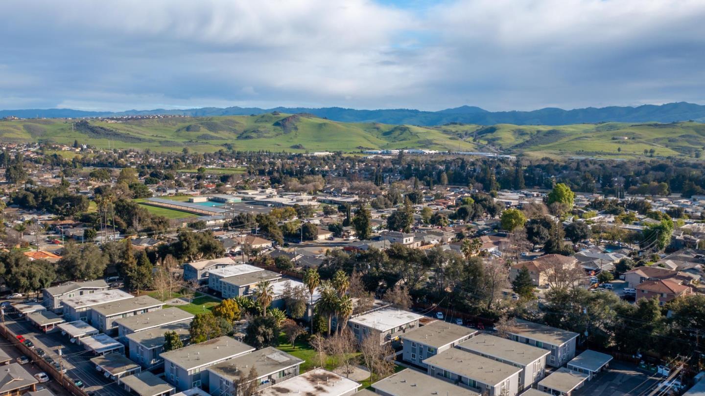 Detail Gallery Image 16 of 16 For 110 Roundtable #19 Dr, San Jose,  CA 95111 - – Beds | – Baths