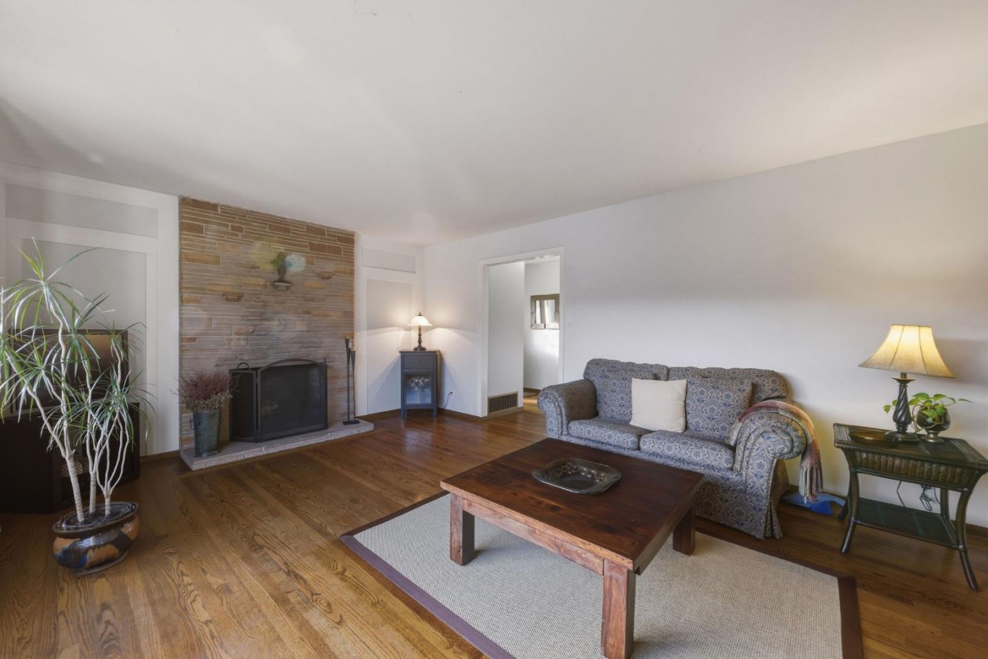 Detail Gallery Image 10 of 69 For 520 Park Blvd, Millbrae,  CA 94030 - 3 Beds | 3 Baths