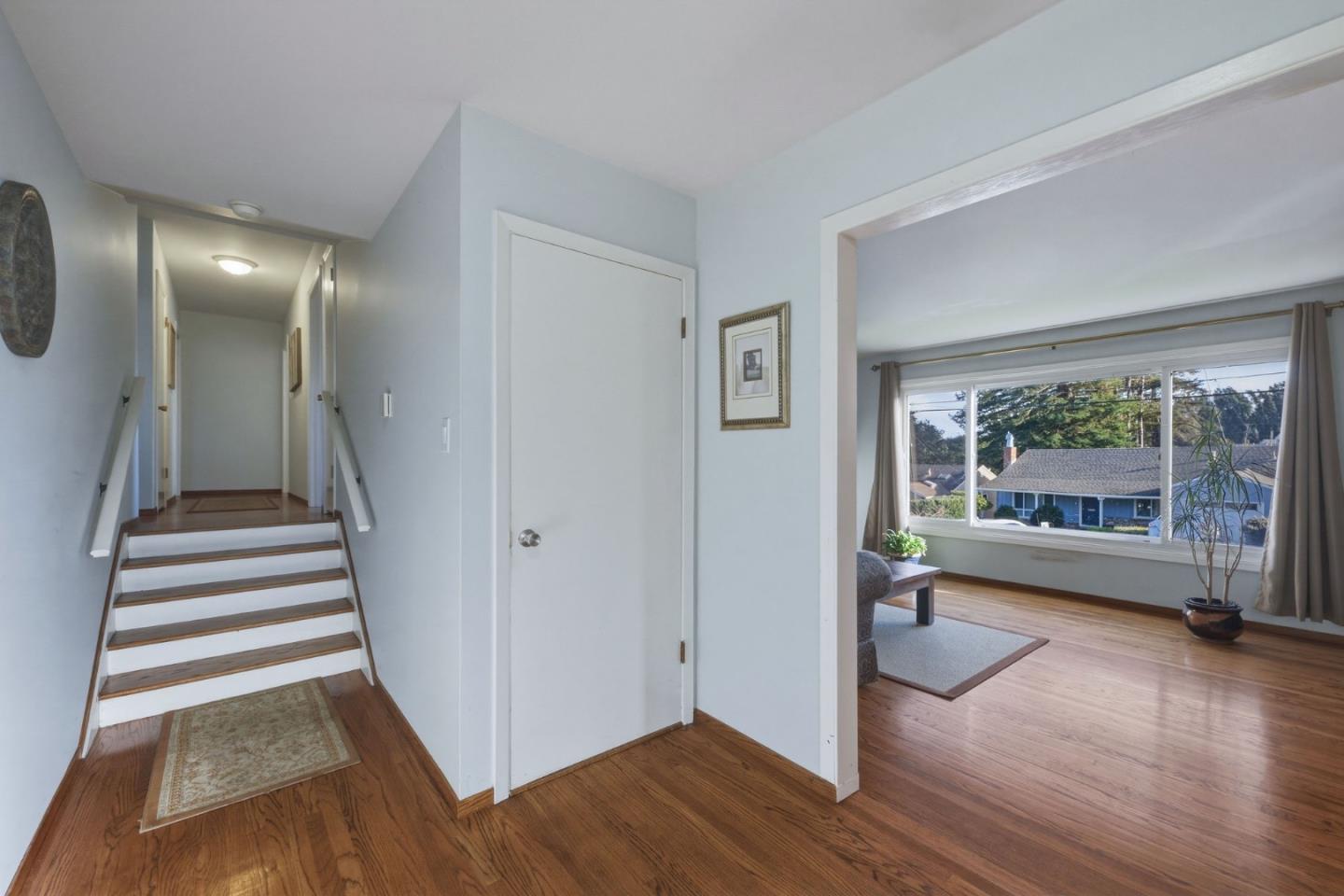 Detail Gallery Image 11 of 69 For 520 Park Blvd, Millbrae,  CA 94030 - 3 Beds | 3 Baths