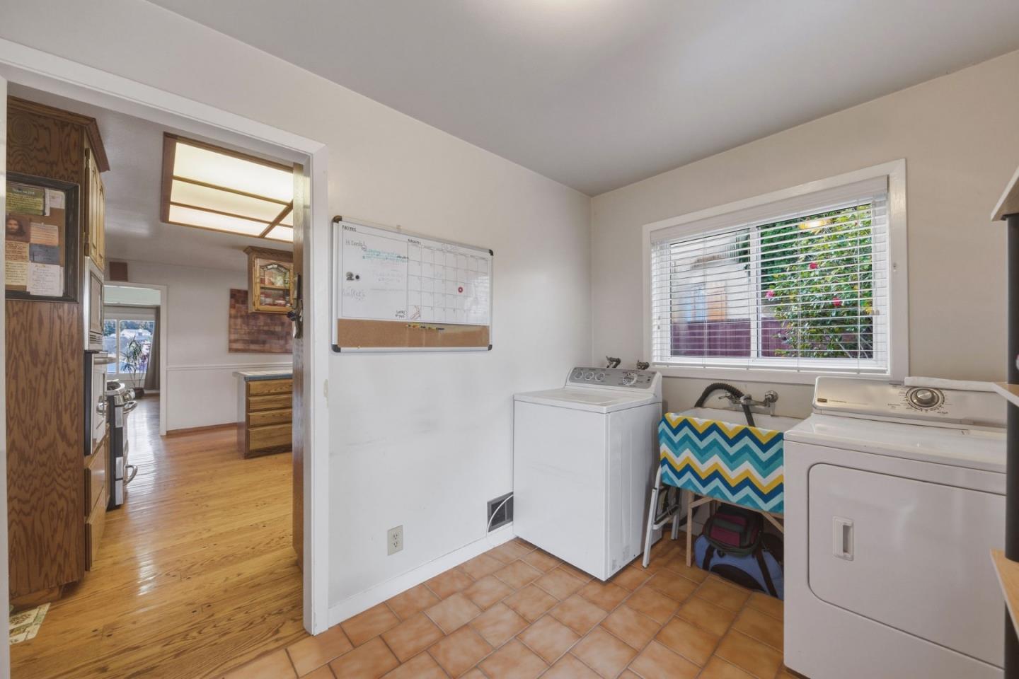 Detail Gallery Image 37 of 69 For 520 Park Blvd, Millbrae,  CA 94030 - 3 Beds | 3 Baths