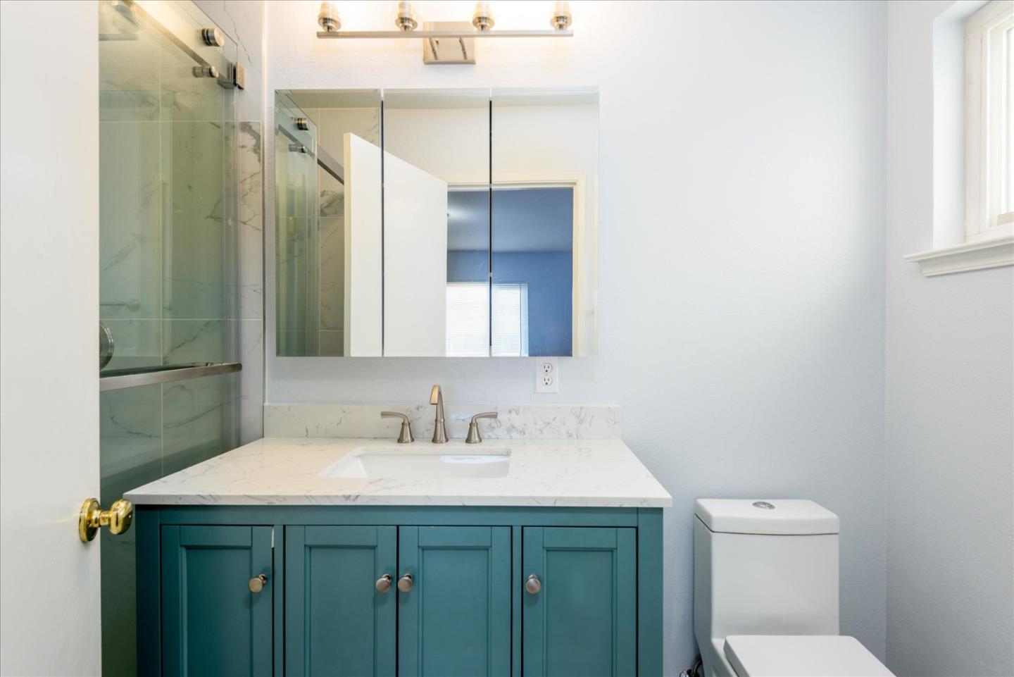 Detail Gallery Image 20 of 26 For 4920 Kenson Dr, San Jose,  CA 95124 - 3 Beds | 2 Baths