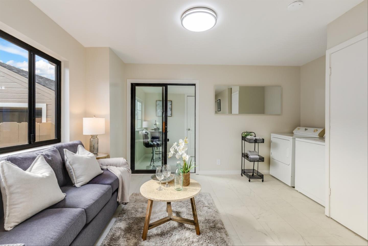 Detail Gallery Image 12 of 31 For 102 Cherry Ave, South San Francisco,  CA 94080 - 4 Beds | 1 Baths