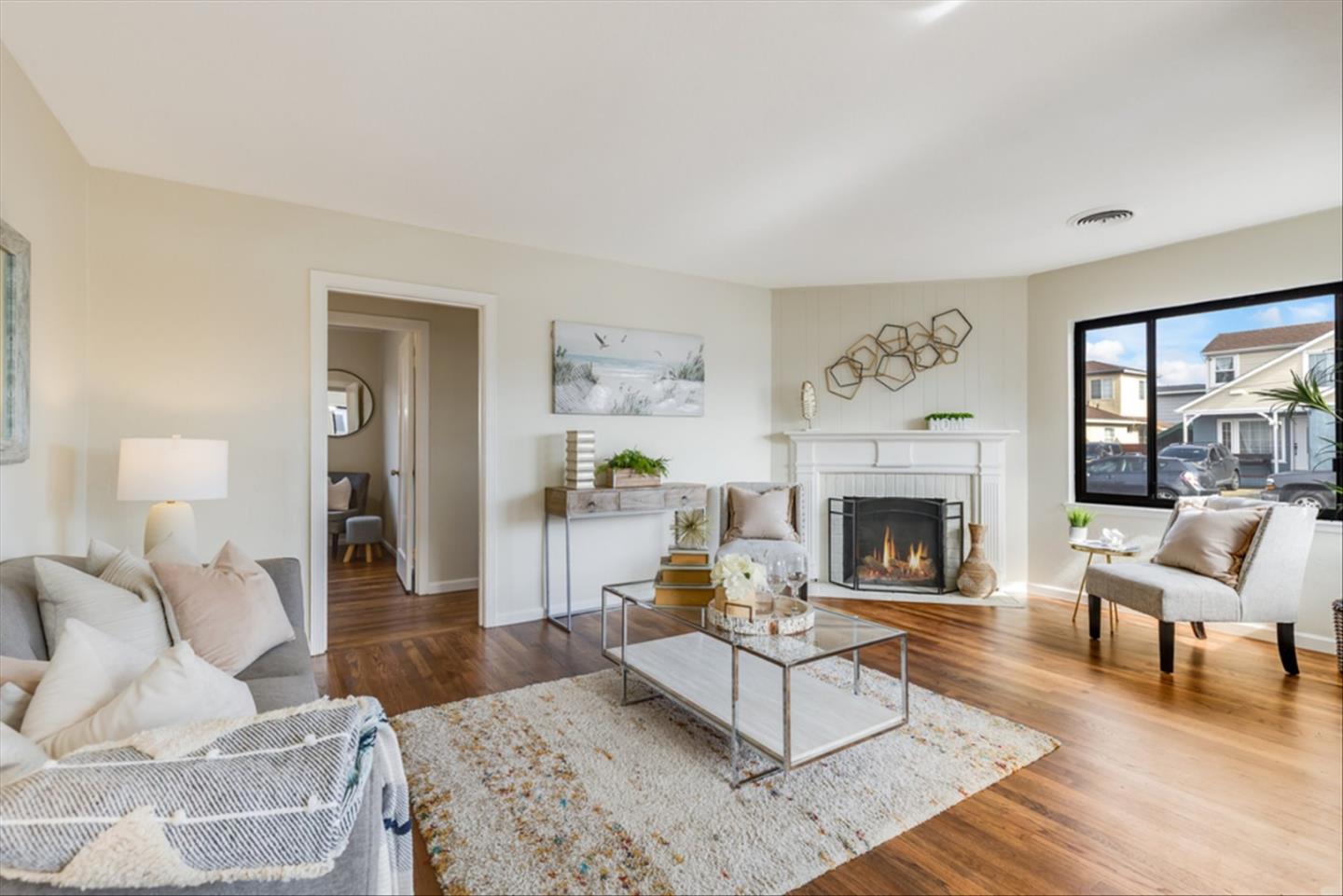 Detail Gallery Image 5 of 31 For 102 Cherry Ave, South San Francisco,  CA 94080 - 4 Beds | 1 Baths