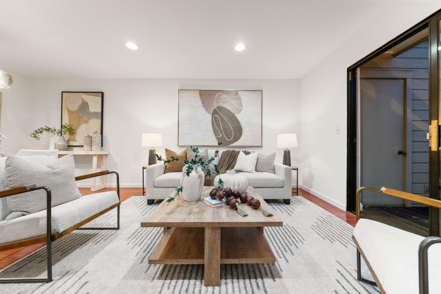 Detail Gallery Image 8 of 38 For 6893 Chantel Ct, San Jose,  CA 95129 - 2 Beds | 2 Baths