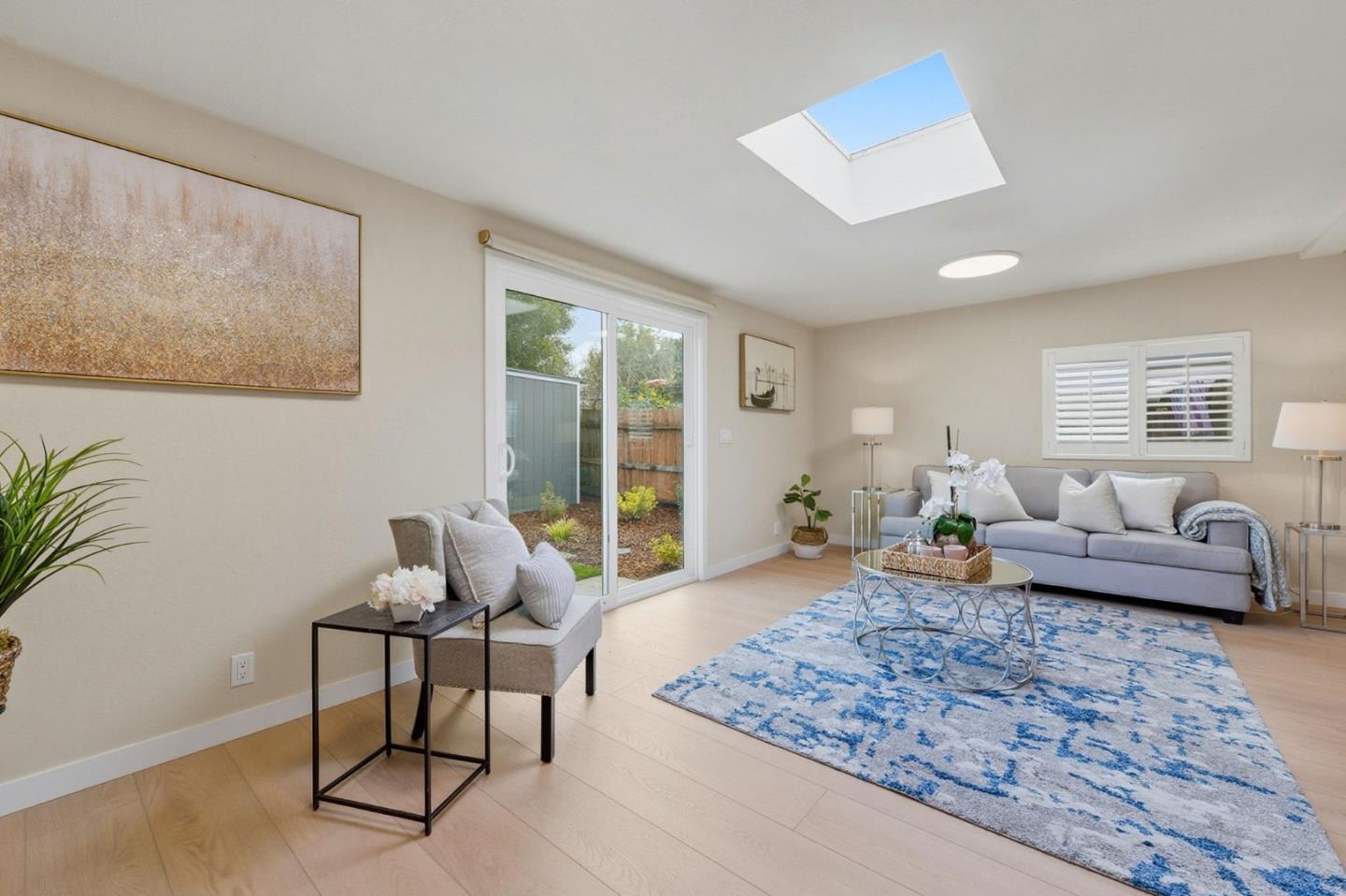 Detail Gallery Image 11 of 34 For 1540 Newbridge Ave, San Mateo,  CA 94401 - 3 Beds | 2 Baths