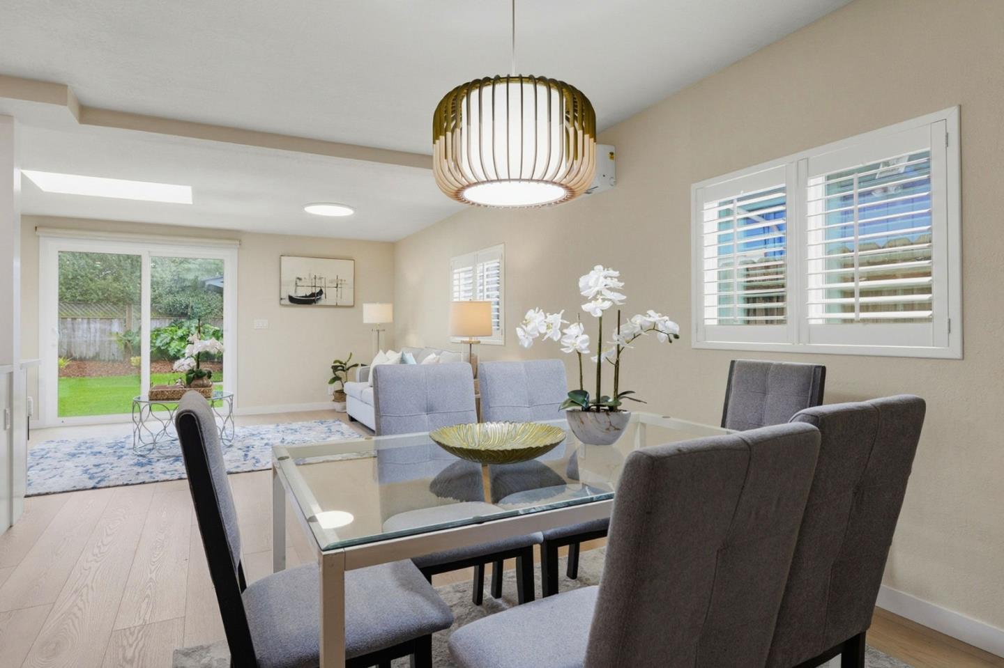 Detail Gallery Image 19 of 34 For 1540 Newbridge Ave, San Mateo,  CA 94401 - 3 Beds | 2 Baths