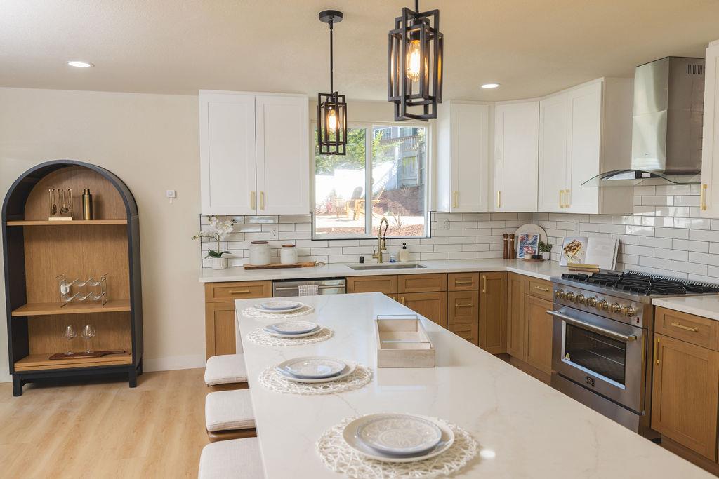 Detail Gallery Image 10 of 32 For 1580 Ancon St, Seaside,  CA 93955 - 3 Beds | 2 Baths