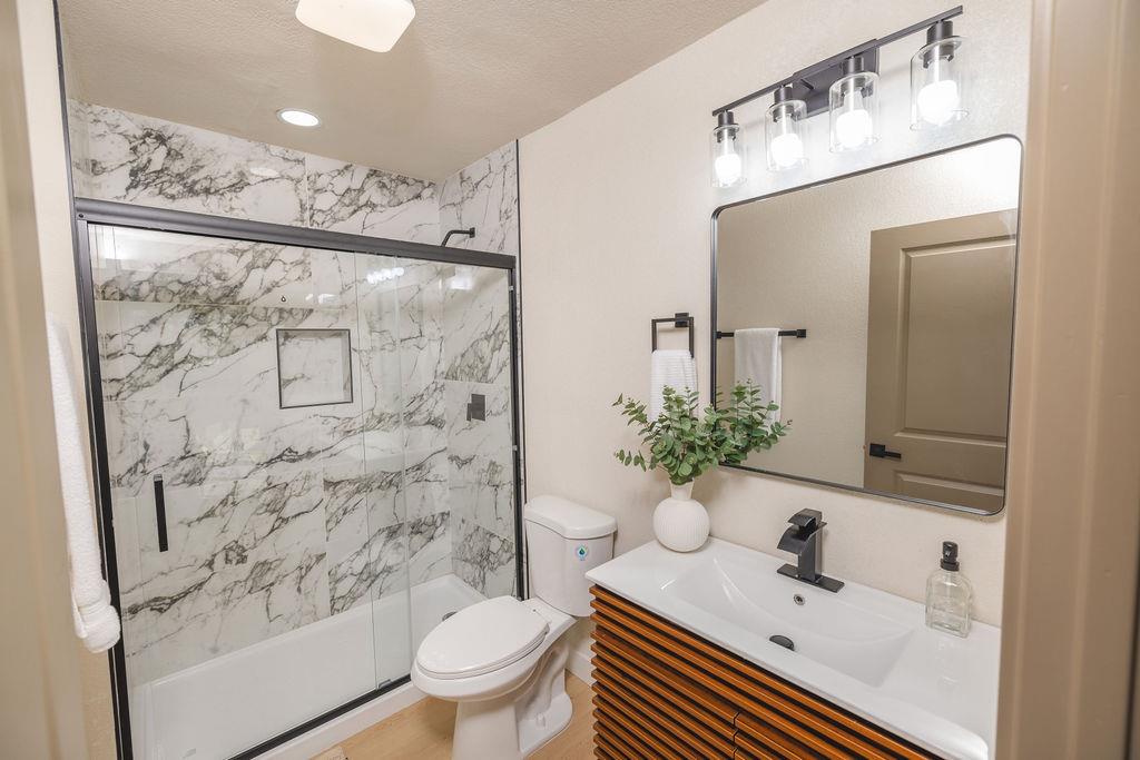 Detail Gallery Image 24 of 32 For 1580 Ancon St, Seaside,  CA 93955 - 3 Beds | 2 Baths