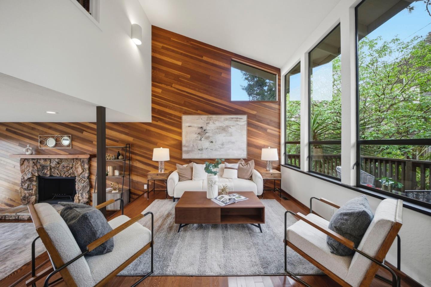 Detail Gallery Image 8 of 29 For 1816 Oak Knoll Dr, Belmont,  CA 94002 - 3 Beds | 2/1 Baths