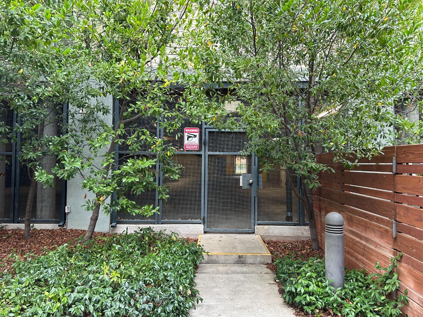 Detail Gallery Image 23 of 31 For 116 S 1st St, Campbell,  CA 95008 - 2 Beds | 2/1 Baths