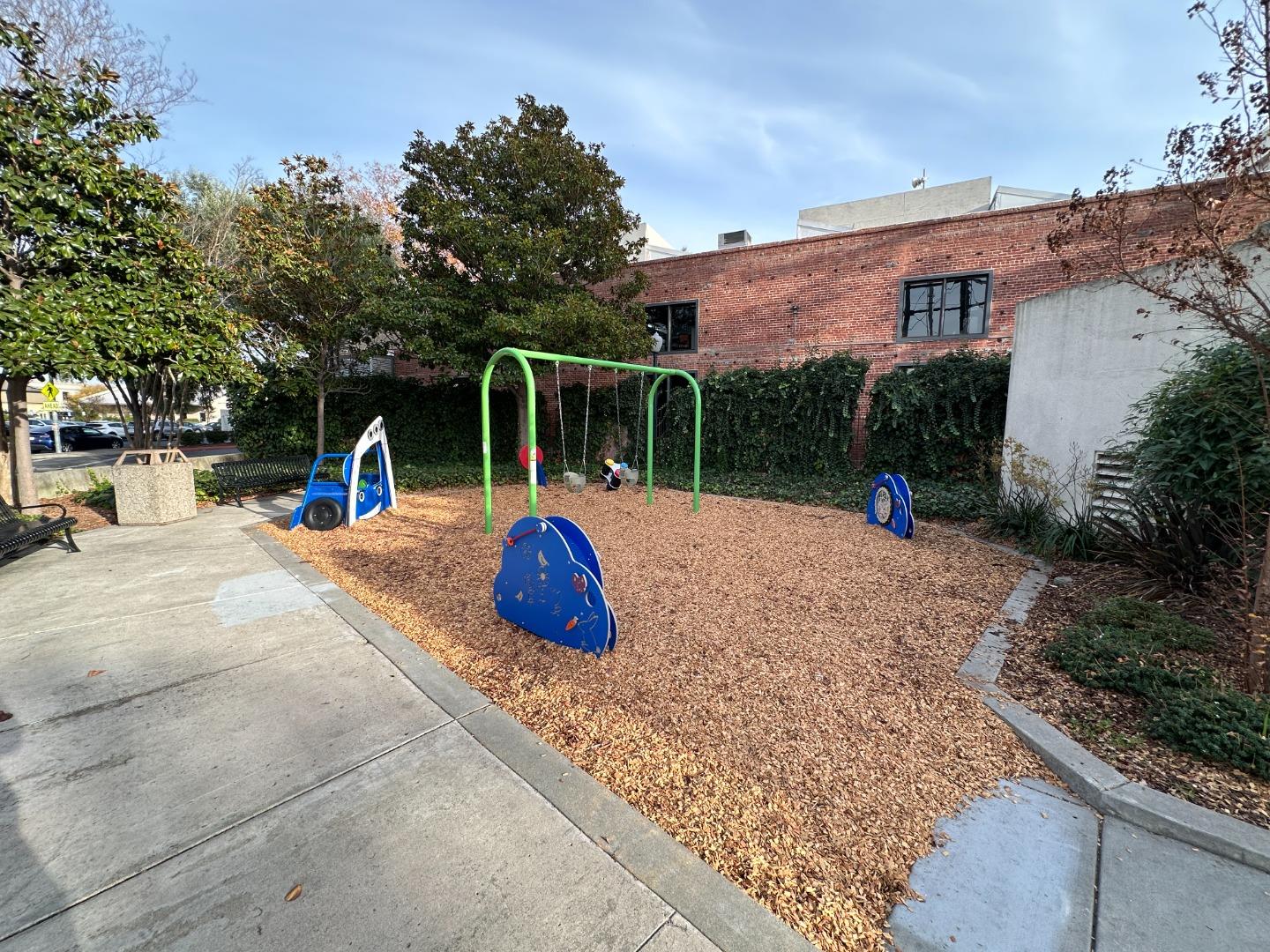 Detail Gallery Image 30 of 31 For 116 S 1st St, Campbell,  CA 95008 - 2 Beds | 2/1 Baths